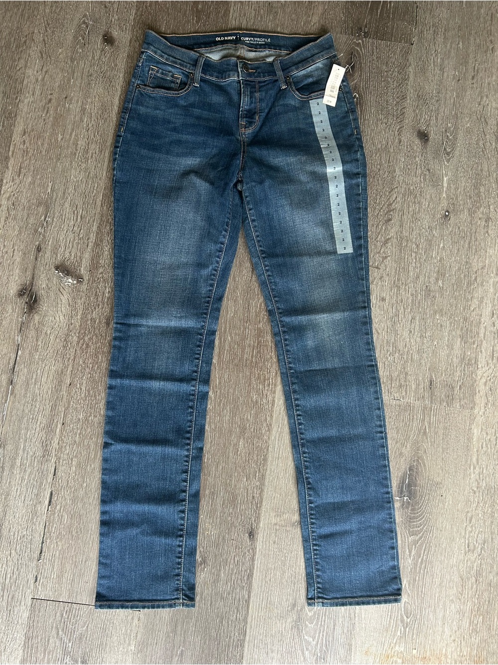 NWT Size 2 Old Navy Medium Wash Mid Rise Curvy Skinny Jeans